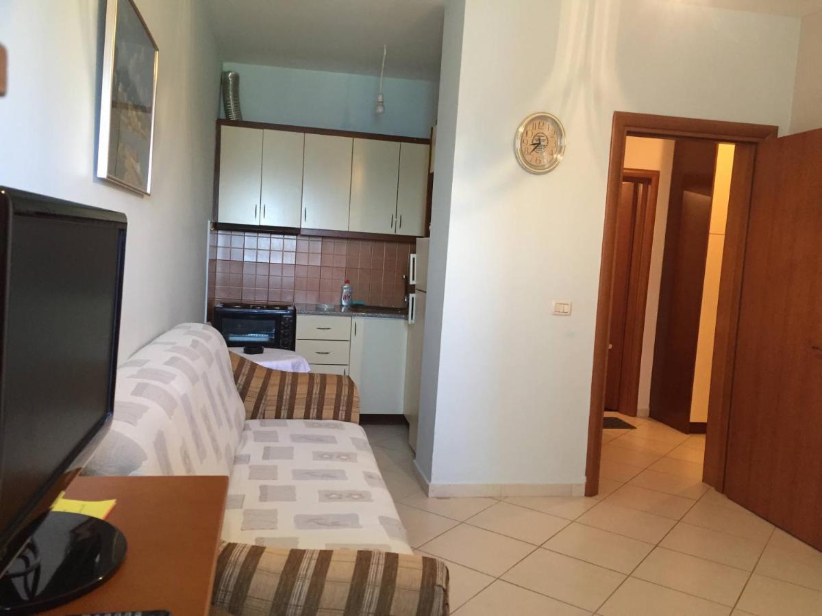 Caramel sun apartment Sarandë Esterno foto