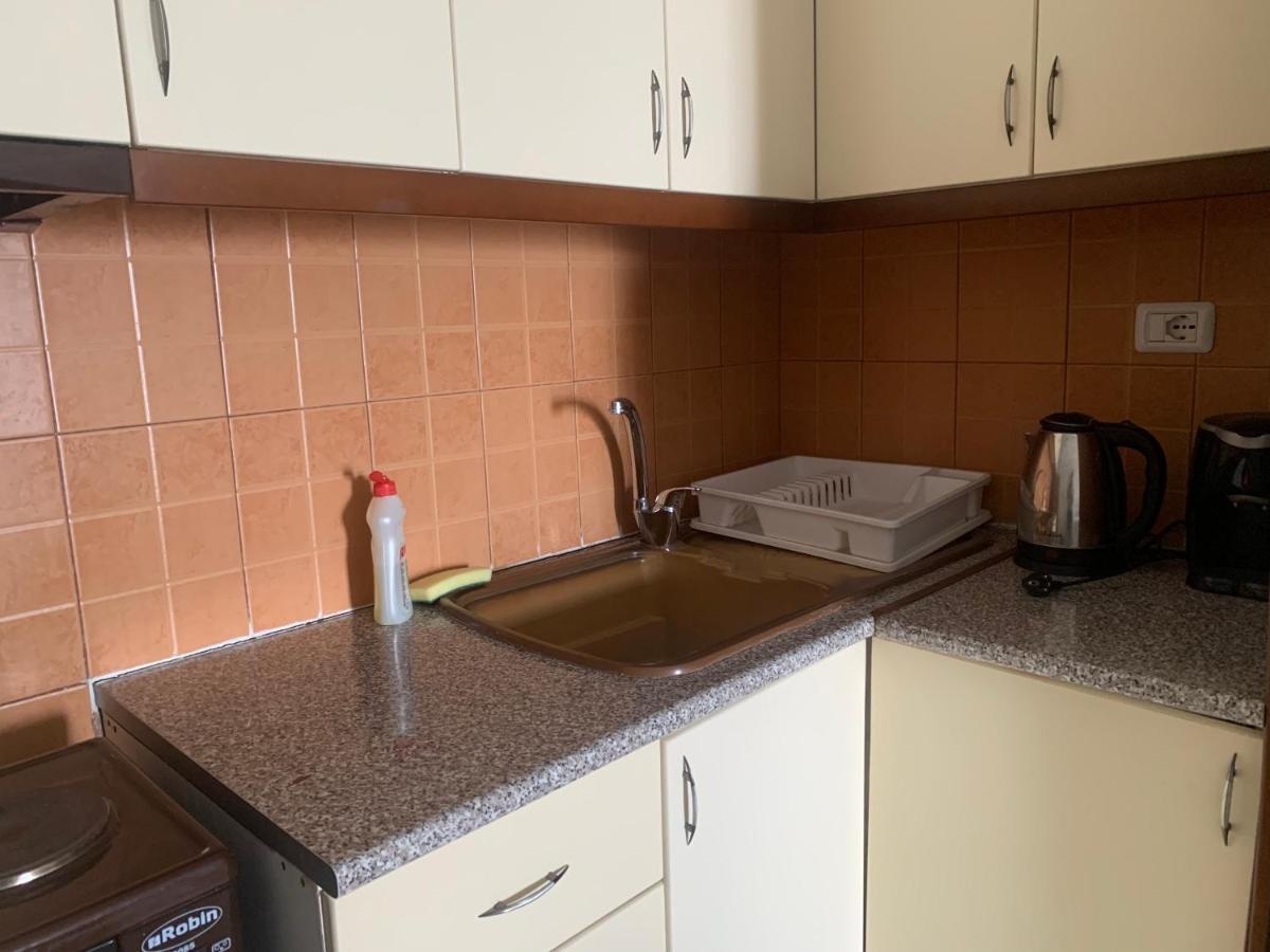 Caramel sun apartment Sarandë Esterno foto