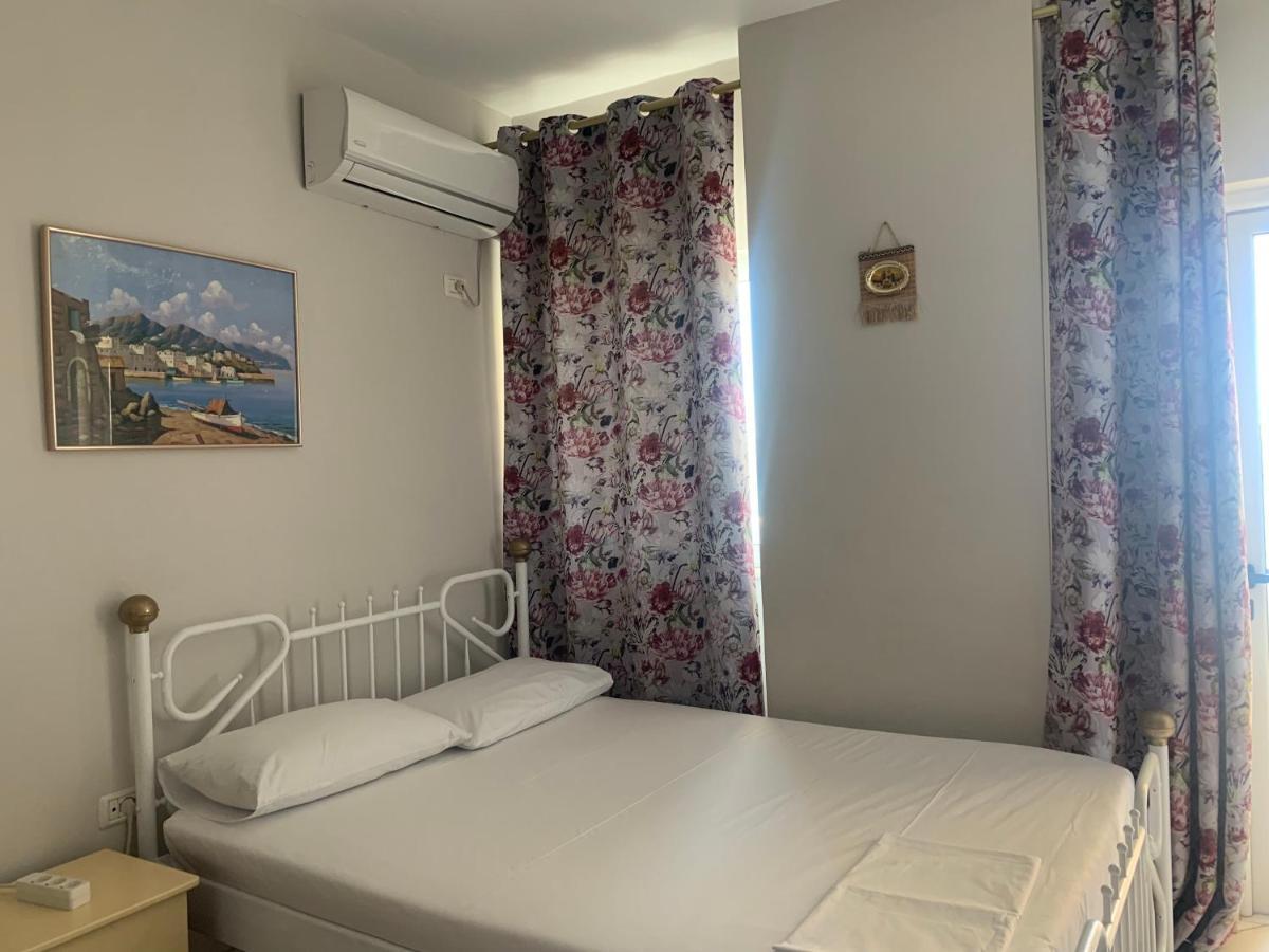 Caramel sun apartment Sarandë Esterno foto